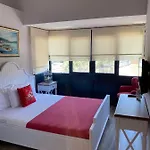 Chloe Hotel 5*