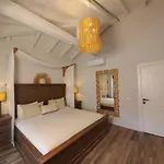 Chloe Hotel 5*