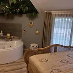 Отель Chloe Алачати