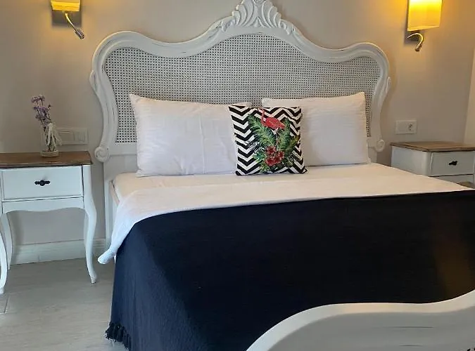 Chloe Hotel 5*