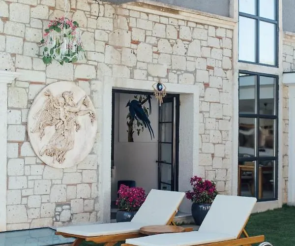 Chloe Hotel Alaçatı