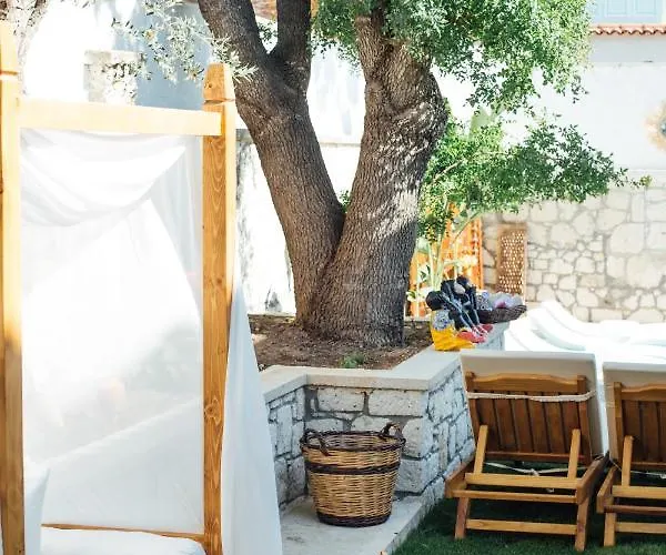 Chloe Hotel 5*