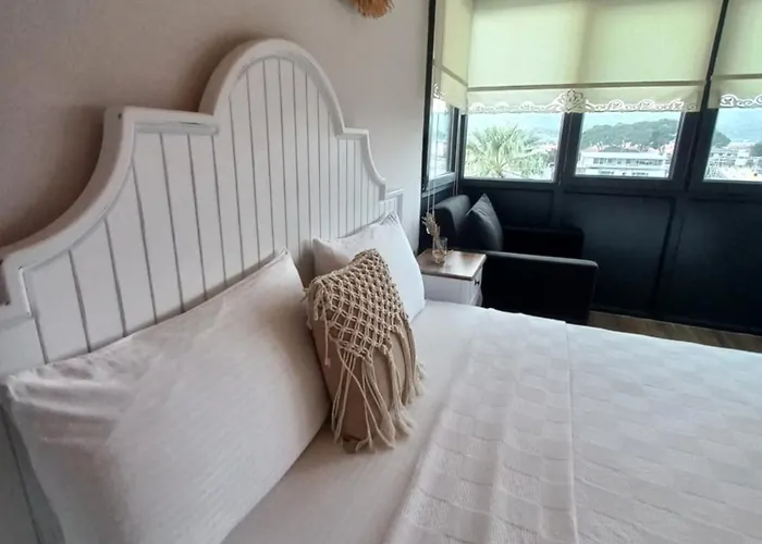 Hotel Chloe