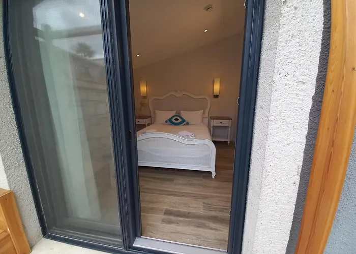 Chloe Hotel 5*