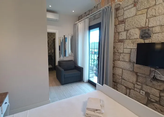 Chloe Hotel 5*