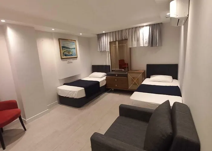 Hotel Chloe 5*