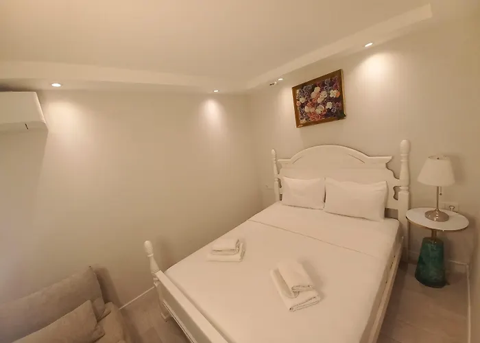 Chloe Hotel 5*